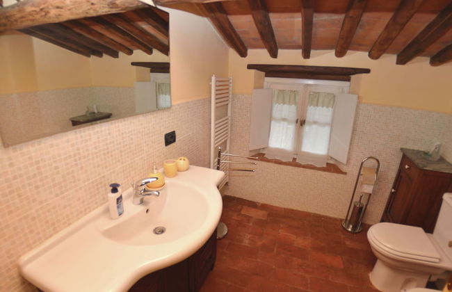 Modern Villa With Private Pool and Fenced Garden Near Lucca - Foto 8