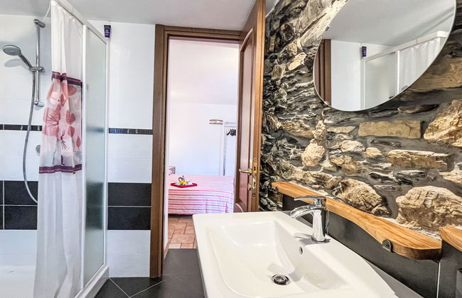 4 bedroom House in Prelà with garden and terrace - Photo 34