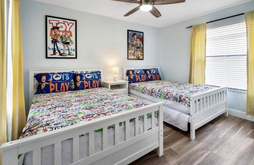 Spacious 4BR Home Perfect for Families - Foto 15