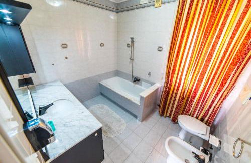 Uliana Top House - Foto 11