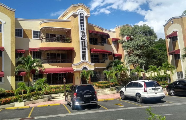 Total New!! Exclusive!! Apt At Paradise V . - Foto 30