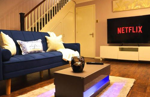 Heathrow Modern House with Parking & Fast WiFi - Foto 14