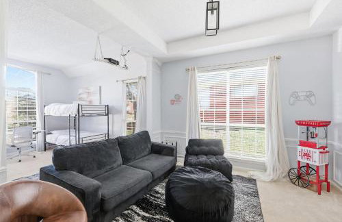 Bright and Cozy 4B Retreat in Frisco - Foto 8