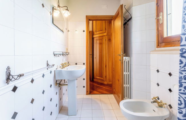 Villa Montegattoli With Panoramic Pool - Foto 32