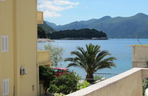 Holiday Home Jasenka Trstenik - Duplex One Bedroom Apartment with Terrace and Side Sea View - Foto 20