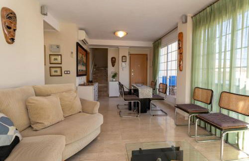 Caleta, ático, 3 dormitorios frente al mar, by Bookindenia - Foto 4