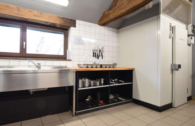 Alluring Farmhouse in Lavacherie with Hot Tub - Photo 12