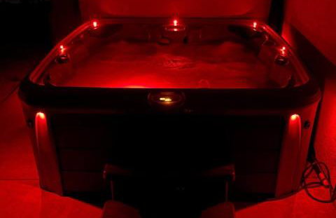 Huge 4BR 2BA Home - Pool Table, & 6 person Hot Tub - Foto 1