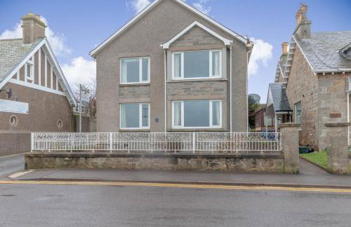 Beachview-Holiday Flat 2- Sleeps8 - Foto 12