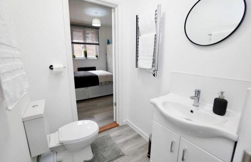 Large One Bedroom Apartments Southsea Sleeps 3 - Free Parking - Foto 55