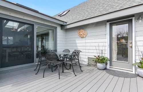 Ocean front home on dunes of Wingaersheek Beach - Photo 36