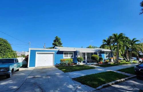 3 bedroom Casa Azul in Historic Northwood Hills - Foto 38