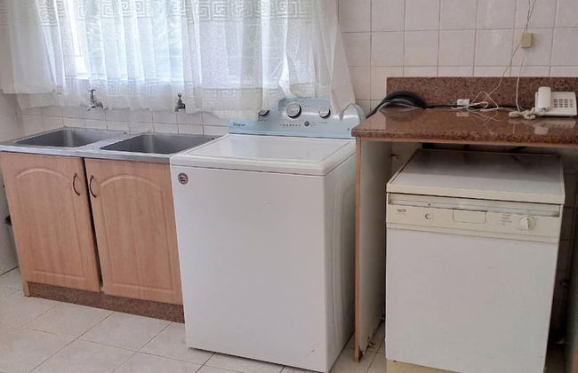 Guesthouse With Green Garden and Pool - 2102 - Foto 48