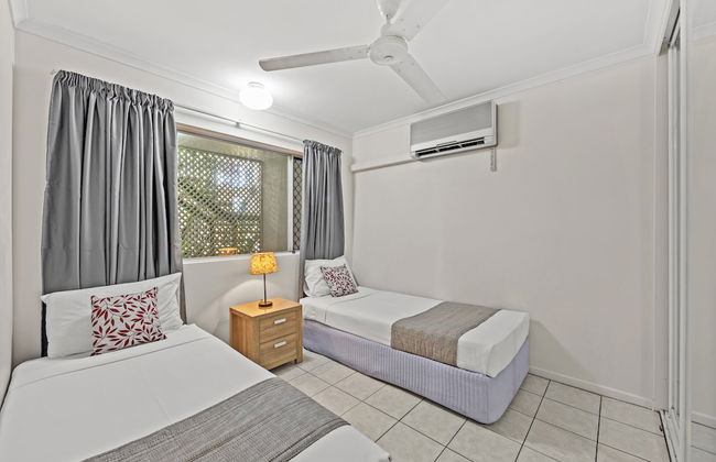 Koala Court Holiday Apartments - Photo 11