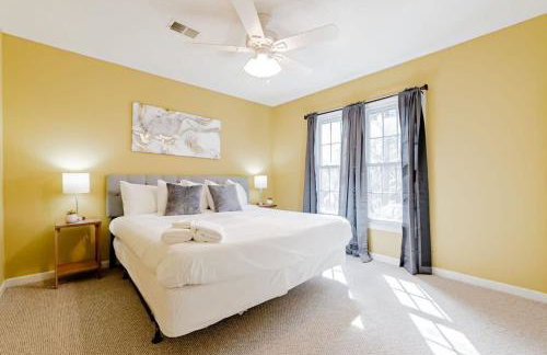 Breeze on Inn- Mins to Ft Jackson - Foto 4