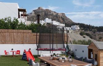 Apademia Skyros Luxury Apartment - Photo 11