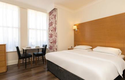 Teddington Lodge - Foto 7