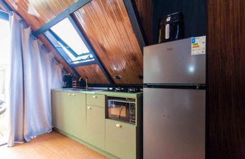 Chalé romântico com hidro e charme - Foto 13