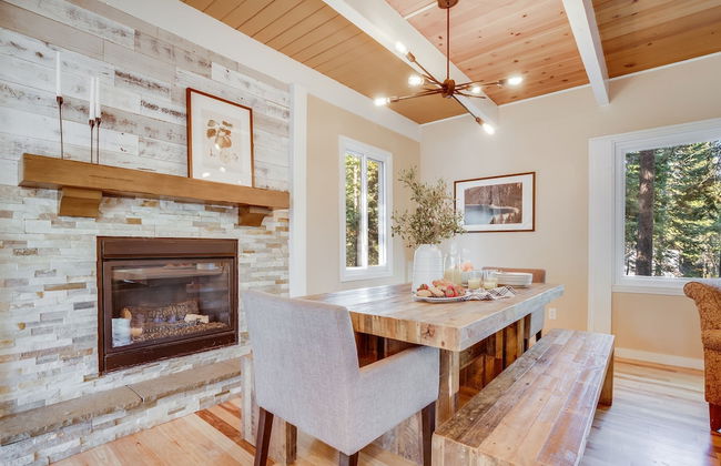 Homewood by Avantstay Amazing Family Cabin w Hot Tub Sauna - Foto 5