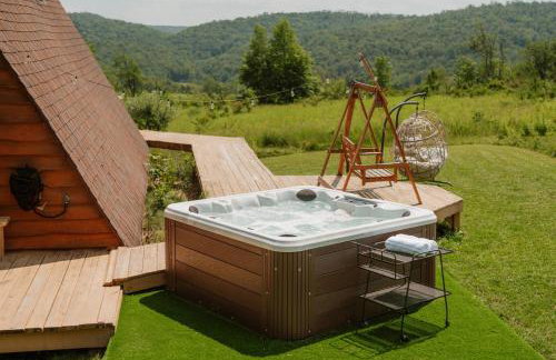 25-Acre Private Retreat w UTV, Hot Tub, Fire Pit, Trails & Stunning Views - Photo 64