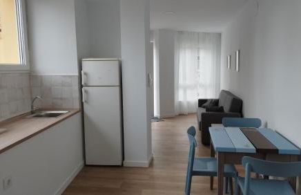 Apartamentos y estudios EL CENTRO - Foto 1