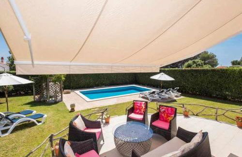 VILLA JARAMA - Elegante chalet cerca de la playa - Foto 37