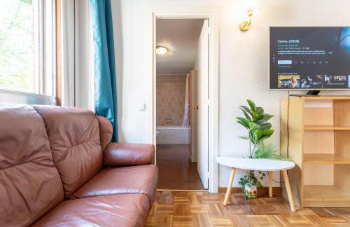 Apartamento Céntrico con solárium, WiFi y Metro cerca - Photo 12