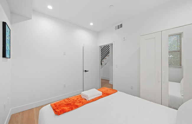 Not Affected by the Fire/modern 5BR Home With Parking, Near LA Attractions #4 - Foto 21