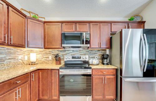 Private Lanai and Pool Access Home in the Villages! - Foto 11