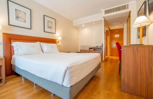 Aparto-Hotel Rosales - Photo 31