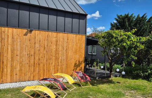 Amber Barn - Bursztynowa Stodoła - Noclegi u Loni - w zacisznym centrum nad morzem z parkingiem - Foto 44