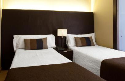 Senator Barcelona Apartments - Photo 8