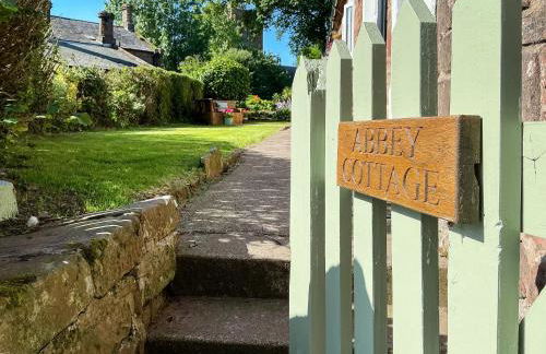 Abbey Cottage - Photo 10