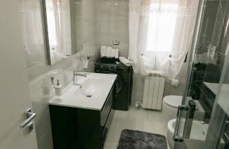 [Crotone 5 Stelle] Free Parking, Netflix, Wi-Fi - Photo 5