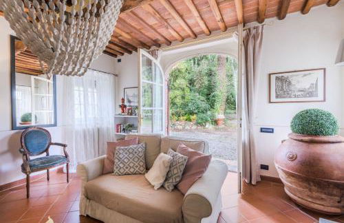 Villa Coccinelle, A secret sweet idyllic retreat for 2 couples with private pool & air conditioning - Foto 13