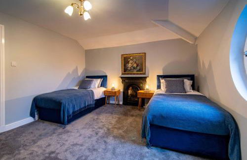 St Johns, Wakefield - Self check in & free parking - Foto 17