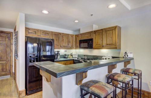 1BR Plus Den, Heart of Beaver Creek Village - Foto 10