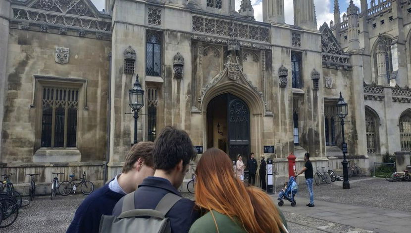 Le Livre Interdit de Cambridge - Jeu d'exploration de la ville - Photo 3