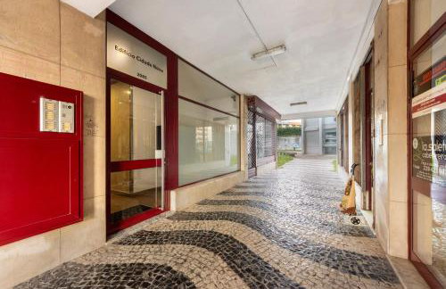 Destiny Oporto - Photo 8