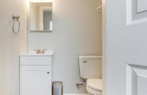 Louisville Charm Near the Derby Apt with Yard! - Foto 20