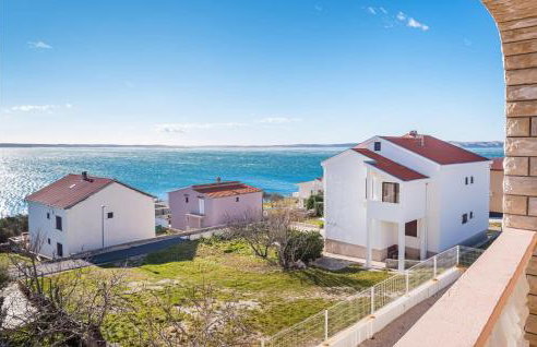 2 Bedroom Nice Apartment In Rtina - Photo 8