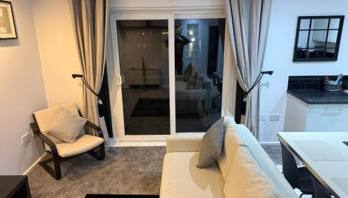 Cosy Panoramic Sea Views with North Dock Balcony - Foto 4