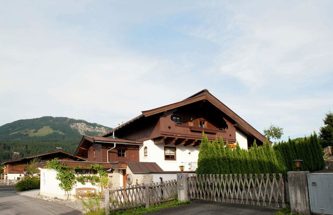 Elegant Apartment in Sankt Johann in Tyrol near Ski Slopes - Foto 1