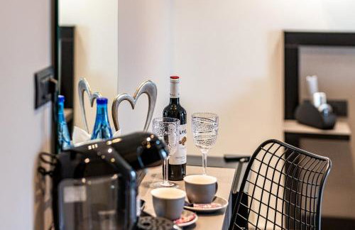 Moon Boutique Hotel - Ultra Luxury Suites with Pool, Perfect for Fun and Relaxation By Villa Mana Gers - Photo 38