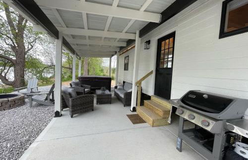 Stargazers' Retreat A Tiny Home on the Riverside - Photo 26