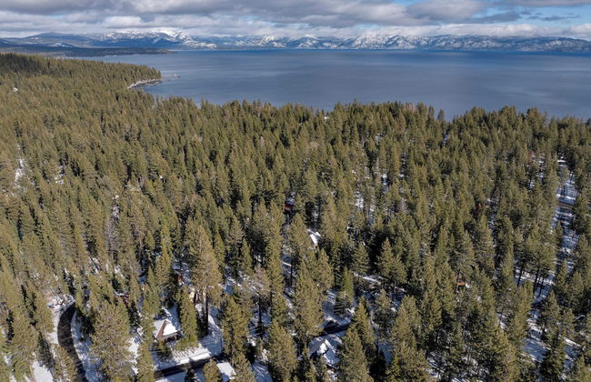 Ward Creek by Avantstay 5 Min Walk to Lake, Deck - Foto 42