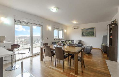 6 Bedroom Nice Home In Svib - Foto 6