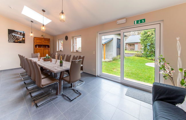 Holiday Home in Waimes With Garden - Photo 38