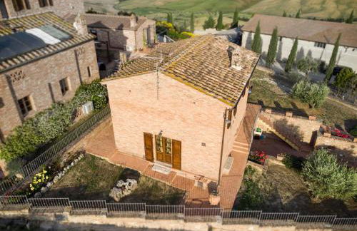 Villa Ginevra-Villa Indipendente-Crete Senesi-Tuscany - Foto 13