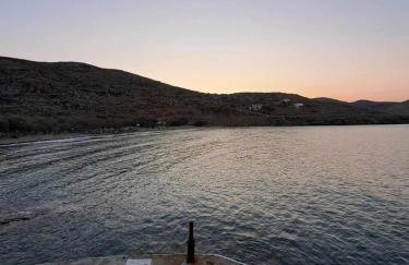 Apomero Apartment in Rochari Panormos - Foto 17